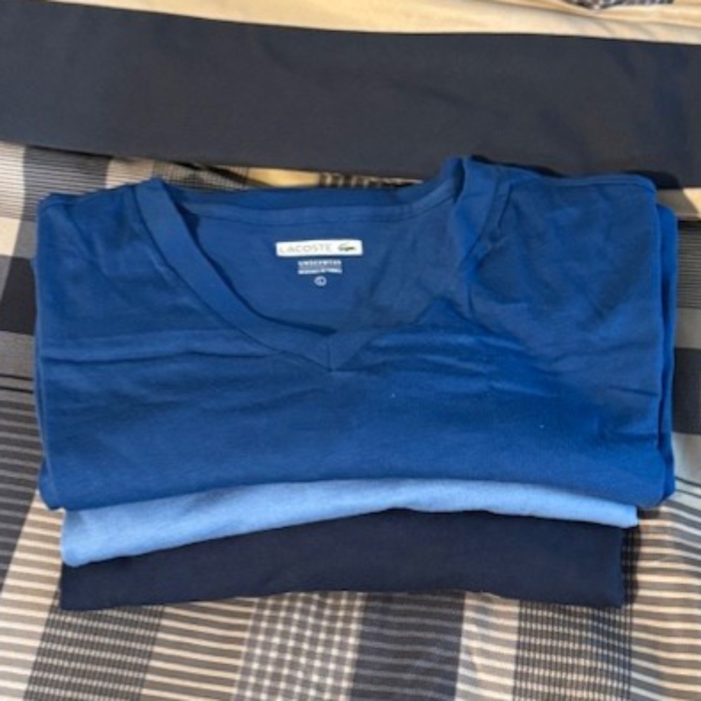 LACOSTE T-shirt 3 pack NWOT Blue undershirts Large - Picture 2 of 15